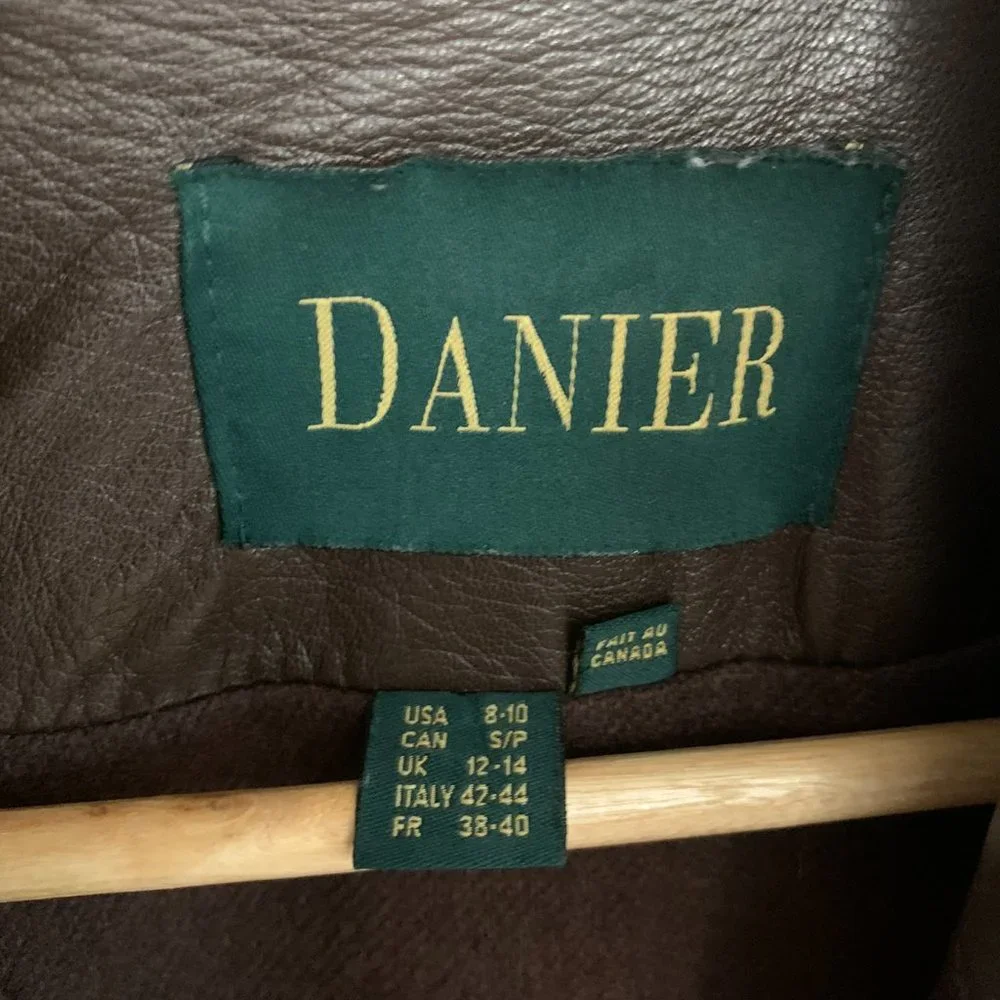 Danier | Women's Coat| Western Biker | Fleece Lined Winter Leather Jacket| - Picture 6 of 6
